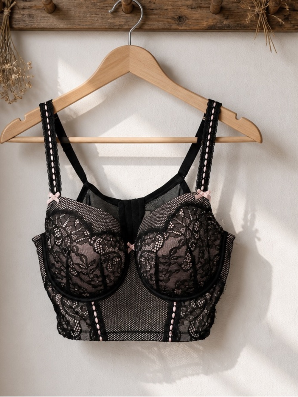 Cacique 42D Black Pink Lace Longline Balconette Bra Lightly Lined Underwire